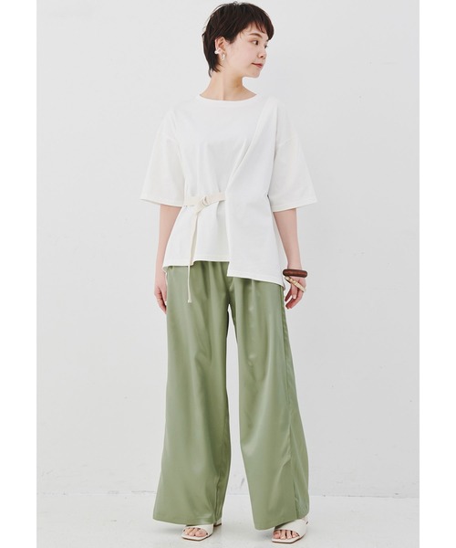 MEDE19F（メデジュウキュウ）の「ＭＥＤＥ１９Ｆ　ベルテッドアシメタックＴシャツ（Tシャツ/カットソー・レディース・ベージュ/ホワイト・MEDIUM/LARGE/X-LARGE/XX-LARGE）」の13枚目の写真