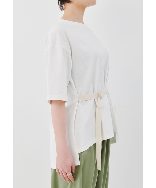 MEDE19F（メデジュウキュウ）の「ＭＥＤＥ１９Ｆ　ベルテッドアシメタックＴシャツ（Tシャツ/カットソー・レディース・ベージュ/ホワイト・MEDIUM/LARGE/X-LARGE/XX-LARGE）」の5枚目の写真