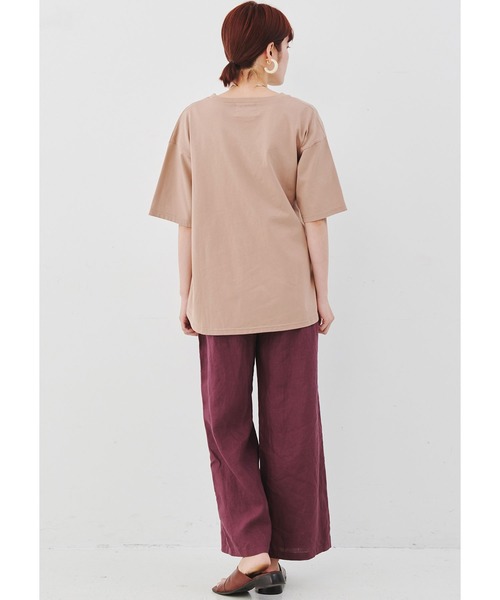 MEDE19F（メデジュウキュウ）の「ＭＥＤＥ１９Ｆ　ベルテッドアシメタックＴシャツ（Tシャツ/カットソー・レディース・ベージュ/ホワイト・MEDIUM/LARGE/X-LARGE/XX-LARGE）」の16枚目の写真