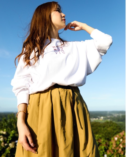 BEN DAVIS(ベンデイビス)の「《BEN DAVIS》EMBRO LONG SLEEVE ladies(Tシャツ/カットソー・レディース・ホワイト/ブラック/ブルー・MEDIUM/LARGE)」の1枚目の写真
