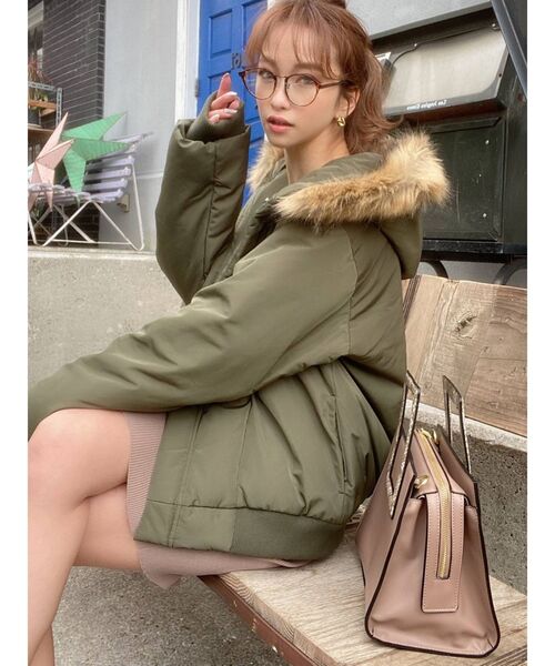 RESEXXY(リゼクシー)の「【IS】ショートダウンジャケット(ダウンジャケット/コート・レディース・ブラック/カーキ・FREE)」の16枚目の写真