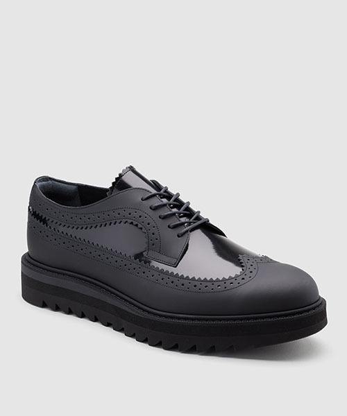 THE ONITSUKA BROGUE ブローグ ホワイト オニツカ 26.5 THE ONITSUKA BROGUE ブローグ ホワイト オニツカ 26.5 BROGUE