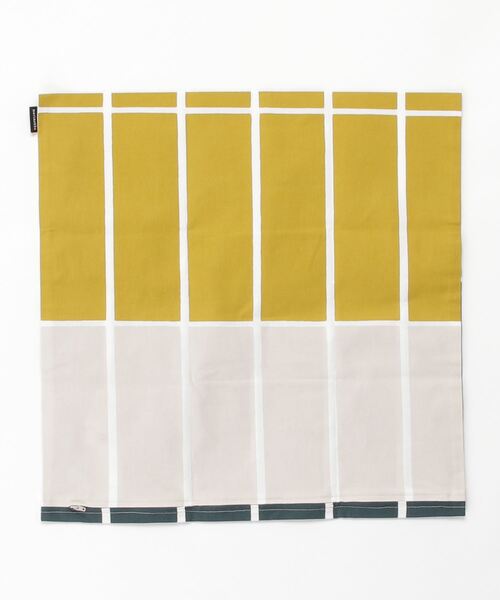 marimekko（マリメッコ）の「TIILISKIVI /  CUSHION COVER 50cm（クッション/クッションカバー・レディース・マルチ/ワインレッド・FREE）」の4枚目の写真