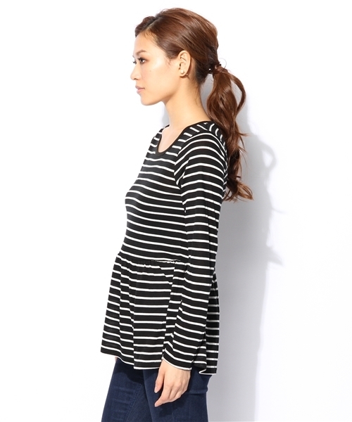 AZUL by moussy（アズールバイマウジー）の「AR天竺ペプラム長袖PO（Tシャツ/カットソー・レディース・ブラック/グレー/オフホワイト/ブラック系その他・SMALL/MEDIUM）」の7枚目の写真