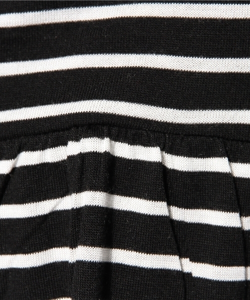 AZUL by moussy（アズールバイマウジー）の「AR天竺ペプラム長袖PO（Tシャツ/カットソー・レディース・ブラック/グレー/オフホワイト/ブラック系その他・SMALL/MEDIUM）」の6枚目の写真