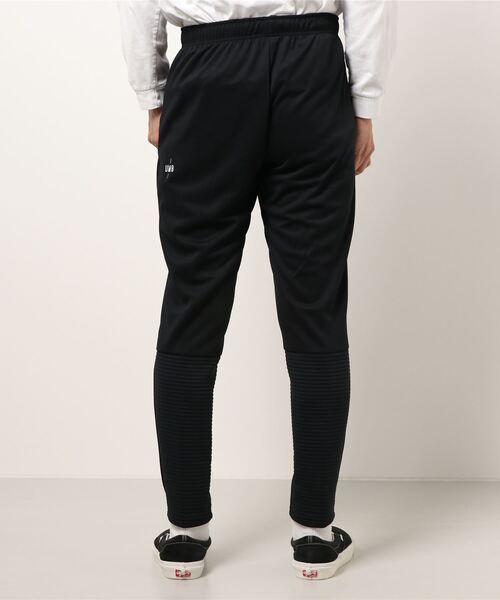 UMBRO(アンブロ)の「/URA/UMBRO/トラックジャージパンツ(その他パンツ・メンズ・ブラック/オリーブ/ネイビー・LARGE/MEDIUM/X-LARGE)」の4枚目の写真