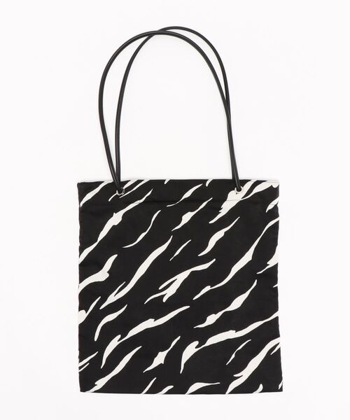 FREE'S MART（フリーズマート）の「イージーバッグ（トートバッグ・レディース・ホワイト系その他/ブラック系その他・ﾌﾘ-）」の4枚目の写真