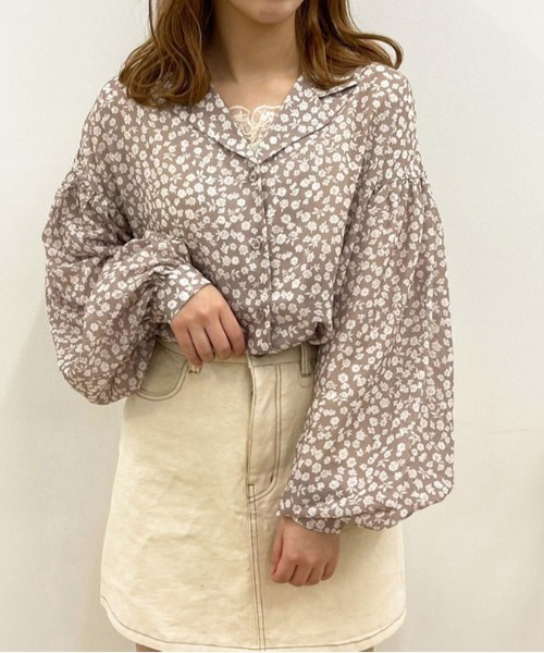 apres jour(アプレジュール)の「花柄開襟ブラウス【ZOZOTOWN限定アイテム】(シャツ/ブラウス・レディース・アイボリー/サックスブルー/ラベンダー/ミント/ブラック/モカ・フリー/X-LARGE)」の21枚目の写真