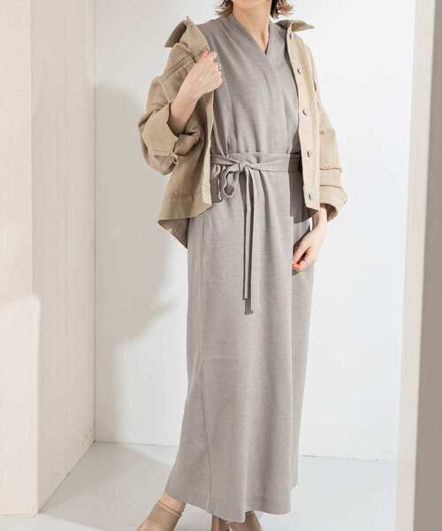 KBF（ケイビーエフ）の「ベストレイヤードライクワンピース（ワンピース・レディース・ライトグレー/ブラウン/モカ/ブラック/ブルー・ONE）」の17枚目の写真