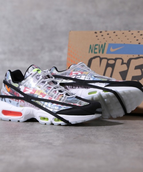 NIKE（ナイキ）の「NIKE AIR MAX 95 SE - DD5482-902（スニーカー・メンズ・ブラック・23.5cm/24.5cm/25.5cm/26.5cm/27.5cm/28.5cm/23.0cm/24.0cm/25.0cm/26.0cm/27.0cm/28.0cm/29.0cm）」の8枚目の写真