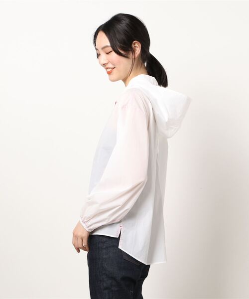 Q（キュー）の「ワッシャーシャツパーカー（シャツ/ブラウス・レディース・ホワイト/ライトグレー・ONE SIZE）」の4枚目の写真