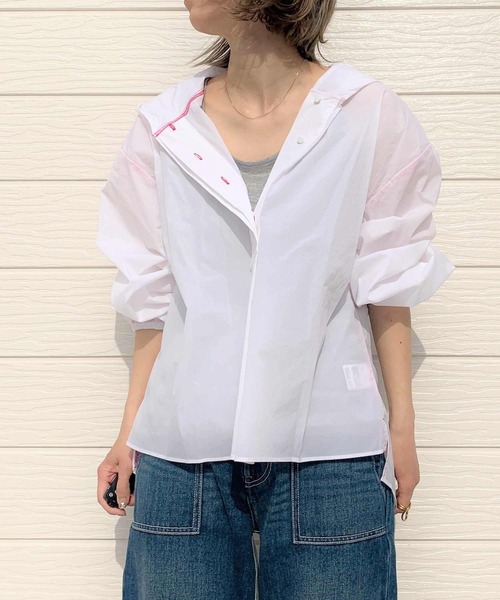 Q（キュー）の「ワッシャーシャツパーカー（シャツ/ブラウス・レディース・ホワイト/ライトグレー・ONE SIZE）」の2枚目の写真