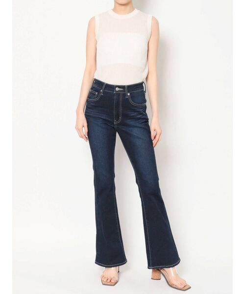 EVRIS（エヴリス）の「フレアデニムパンツ（デニムパンツ・レディース・ブラック/インディゴブルー・SMALL/MEDIUM）」の12枚目の写真