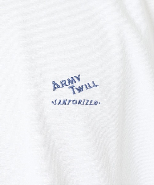 ARMY TWILL（アーミーツイル）の「【ARMY TWILL×JS/アーミーツイル】別注 バックプリント ロゴTシャツ（Tシャツ/カットソー・メンズ・ホワイト/グレー・MEDIUM/LARGE）」の4枚目の写真