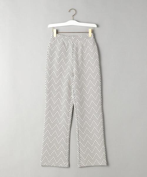 BEAUTY&YOUTH UNITED ARROWS（ビューティーアンドユースユナイテッドアローズ）の「BY ジャカードセミフレアパンツ -ウォッシャブル-（その他パンツ・レディース・ベージュ/オフホワイト・SMALL/MEDIUM）」の17枚目の写真