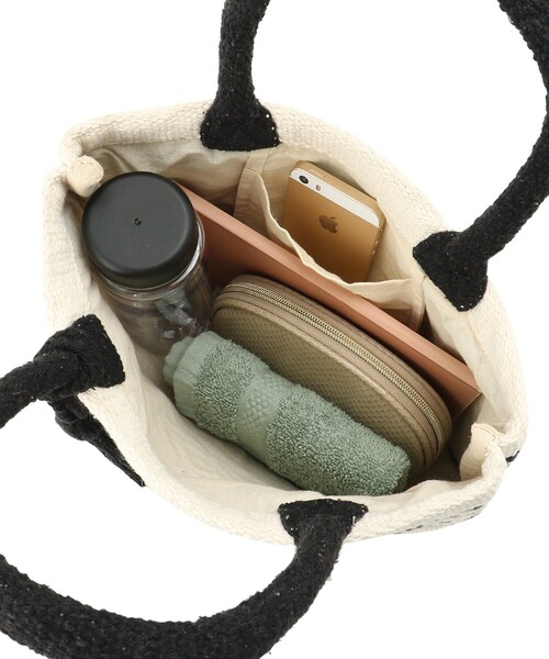 SHOO・LA・RUE（シューラルー）の「◆【インド綿】ミニランチトート（トートバッグ・レディース・ライトパープル/サンドベージュ/イエロー/ピンク系/ブルー/ブラック・00）」の9枚目の写真