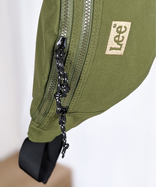 Lee(リー)の「Lee/リー ナイロン ロゴ入り ウエストバッグ(ボディバッグ/ウエストポーチ・メンズ・ブラック/カーキ・FREE)」の13枚目の写真