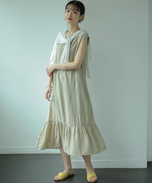n.f.(エヌエフ)の「裾切替ロングワンピース(ワンピース・レディース・ベージュ/サックスブルー・SMALL)」の5枚目の写真