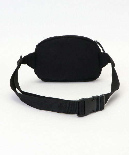 LBC(エルビーシー)の「撥水ボディバッグS(ボディバッグ/ウエストポーチ・レディース・ブラック/オリーブ/ベージュ・FREE)」の6枚目の写真