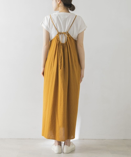 URBAN RESEARCH（アーバンリサーチ）の「楊柳釦デザインキャミソールワンピース（ワンピース・レディース・オレンジ/ブラック/アイボリー・FREE）」の20枚目の写真