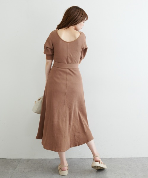 natural couture（ナチュラルクチュール）の「【WEB限定カラー有り】【おうちナチュ】美シルエットワッフルフレアワンピース（ルームワンピース・レディース・ミント/アイボリー/ブラック/モカ/ピンク・FREE）」の17枚目の写真