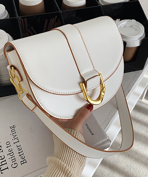 florist（フローリスト）の「【2WAY】バックル付きかまぼこ型ミニショルダーバッグ（ショルダーバッグ・レディース・ホワイト/ブラック/イエロー/グリーン・FREE）」の16枚目の写真