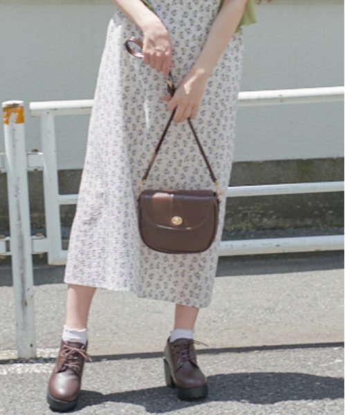 OLIVE des OLIVE（オリーブデオリーブ）の「タンク底レースアップシューズ（ブーツ・レディース・ブラック/ダークブラウン・SMALL/MEDIUM/LARGE）」の21枚目の写真