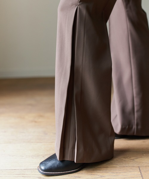 Birthday room（バースデイルーム）の「裾プリーツカラーフレアパンツ（その他パンツ・レディース・グリーン/ブラック/ブラウン/オリーブ・FREE）」の21枚目の写真