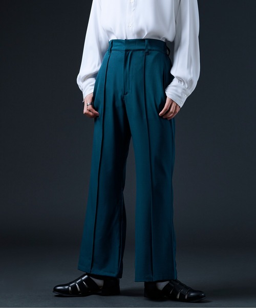 Ellno Loset(エルノロゼット)の「センターシームフレアパンツ(スラックス・メンズ・ライトグレー/ブラック/ダークパープル/ブルー・MEDIUM/LARGE)」の4枚目の写真