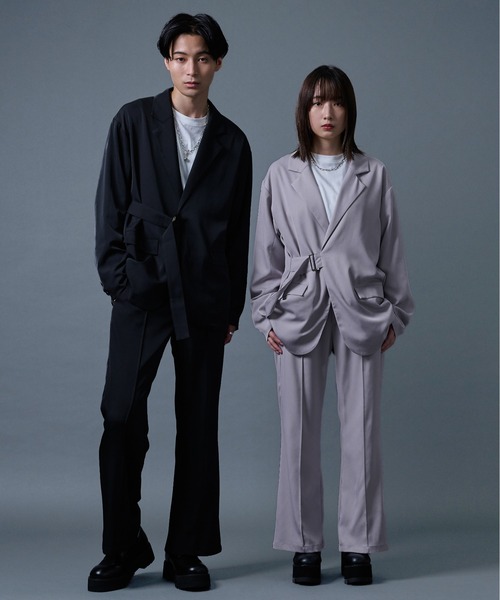 Ellno Loset(エルノロゼット)の「センターシームフレアパンツ(スラックス・メンズ・ライトグレー/ブラック/ダークパープル/ブルー・MEDIUM/LARGE)」の17枚目の写真