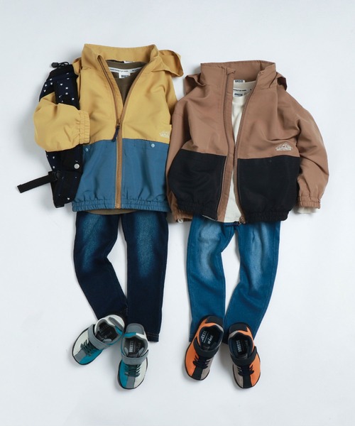 BREEZE（ブリーズ）の「/カラバリウィンドブレーカー（ナイロンジャケット・キッズ・ピンク/ベージュ/イエロー/チャコール/ネイビー・130/110/100/140/120/150/90）」の7枚目の写真