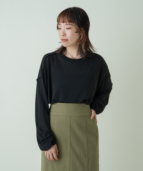 Kastane（カスタネ）の「袖シャーリングシアーロンT（Tシャツ/カットソー・レディース・アイボリー/ブラック/ブラウン・FREE）」の10枚目の写真