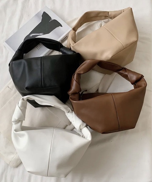 ammy.（エイミードット）の「【 ammy. / エイミードット 】 サイド ツイスト 舟形 バッグ（ハンドバッグ・レディース・ブラック/ブラウン/ホワイト/ベージュ・FREE）」の17枚目の写真