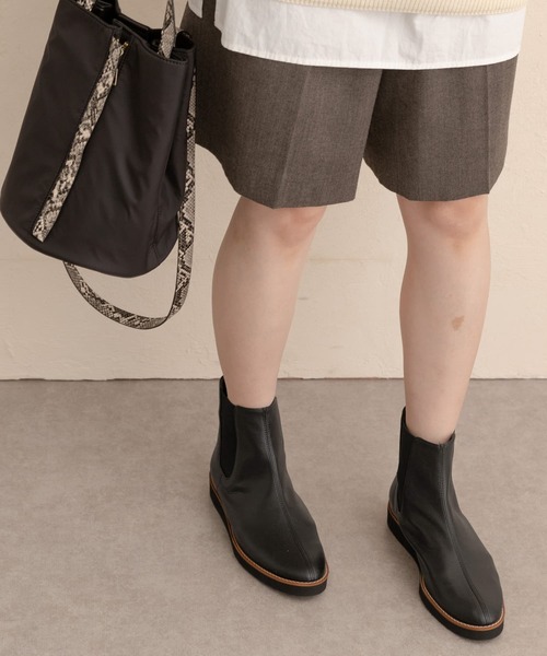 RODE SKO（ロデスコ）の「『MADE IN JAPAN』3センチ軽量ソールサイドゴアブーツ（ブーツ・レディース・ブラック/ベージュ系その他・36/37/38）」の15枚目の写真