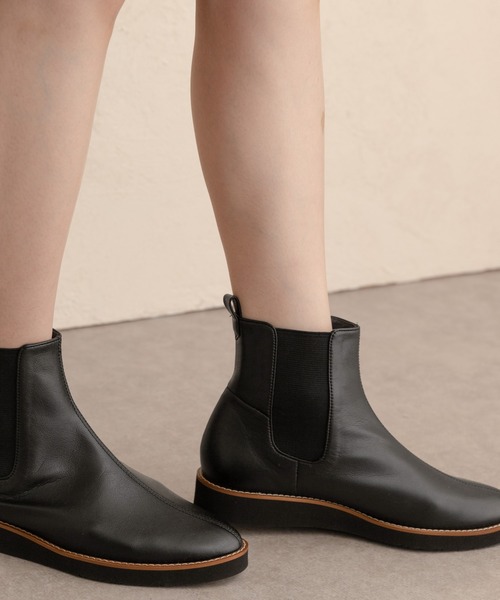 RODE SKO（ロデスコ）の「『MADE IN JAPAN』3センチ軽量ソールサイドゴアブーツ（ブーツ・レディース・ブラック/ベージュ系その他・36/37/38）」の2枚目の写真