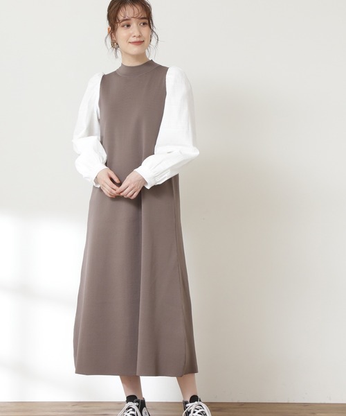 N.（N. Natural Beauty Basic）（エヌエヌナチュラルビューティーベーシック）の「◆ボリュームパフスリーブニットワンピース（ワンピース・レディース・ブラック/モカ/ブルー・MEDIUM）」の2枚目の写真