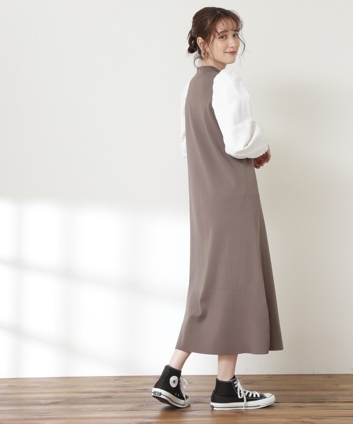 N.（N. Natural Beauty Basic）（エヌエヌナチュラルビューティーベーシック）の「◆ボリュームパフスリーブニットワンピース（ワンピース・レディース・ブラック/モカ/ブルー・MEDIUM）」の8枚目の写真