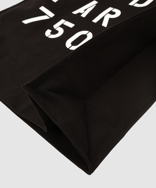 ETUDES(エチュード)の「NOVEMBER STENCIL BLACK(トートバッグ・メンズ・ブラック・ONESIZE)」の5枚目の写真