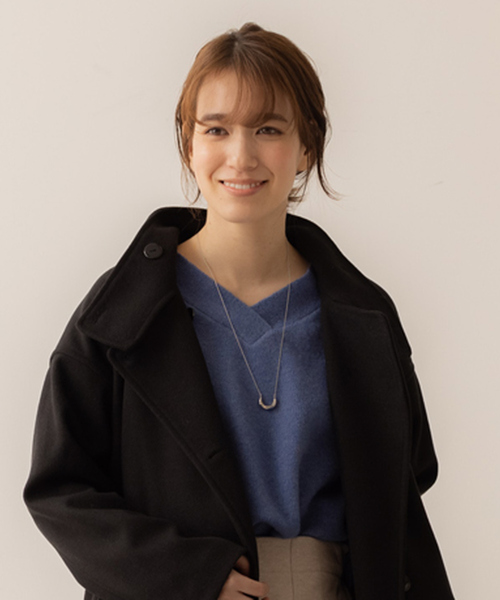 abahouse mavie（アバハウスマヴィ）の「メタルトップスライドアジャストネックレス（ネックレス・レディース・シルバー/ゴールド・フリー）」の4枚目の写真