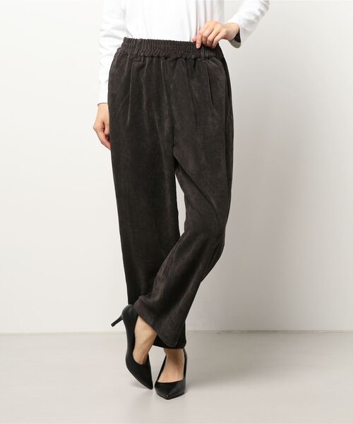 Lugnoncure（ルノンキュール）の「コーデュロイイージーパンツ（その他パンツ・レディース・オフホワイト/ピンク/チャコール・ﾌﾘ-）」の6枚目の写真