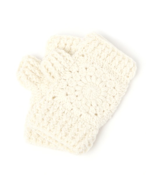 studio CLIP（スタディオクリップ）の「グラニースクエアニットグローブ（手袋・レディース・オフホワイト/グレー・FREE）」の2枚目の写真