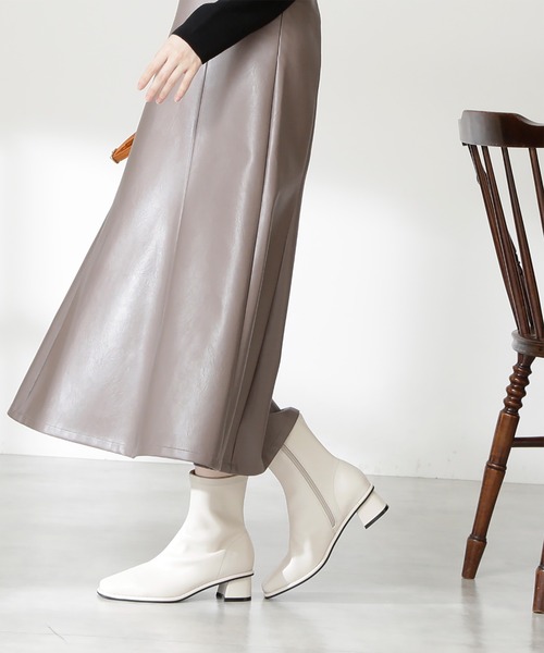 N.（N. Natural Beauty Basic）（エヌエヌナチュラルビューティーベーシック）の「【追加生産】クルミステッチストレッチショートブーツ（ブーツ・レディース・ブラウン/ブラック/ホワイト・MEDIUM/LARGE）」の6枚目の写真