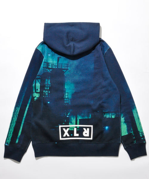 XLARGE（エクストララージ）の「INDUSTRIAL PRINT PULLOVER HOOD SWEAT（パーカー・メンズ・ブラック/ネイビー・SMALL/MEDIUM/X-LARGE/LARGE）」の13枚目の写真