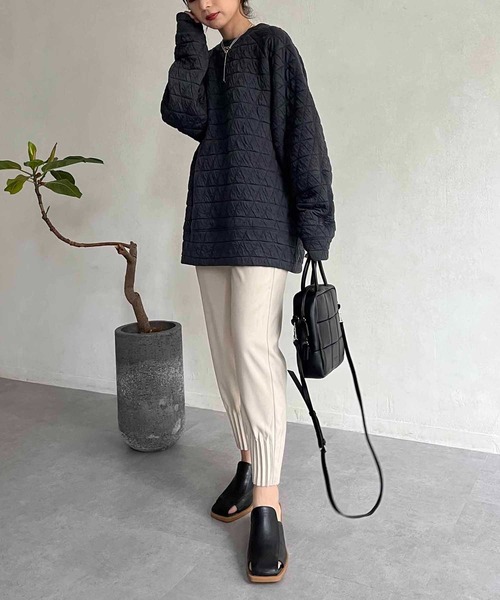 CAPRICIEUX LE'MAGE(カプリシューレマージュ)の「キルトプルオーバー(Tシャツ/カットソー・レディース・チャコールグレー/ライトベージュ・FREE)」の17枚目の写真