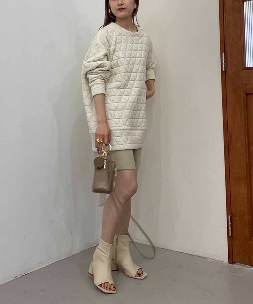 CAPRICIEUX LE'MAGE(カプリシューレマージュ)の「キルトプルオーバー(Tシャツ/カットソー・レディース・チャコールグレー/ライトベージュ・FREE)」の22枚目の写真