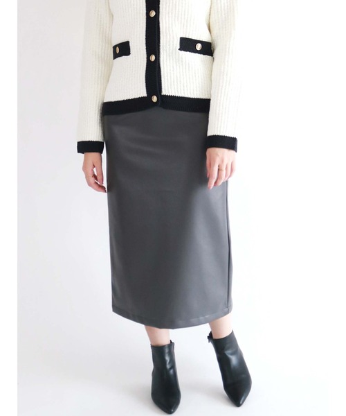 Te chichi（テチチ）の「フェイクレザータイトスカート（スカート・レディース・ブラック/グレー・SMALL/MEDIUM）」の2枚目の写真