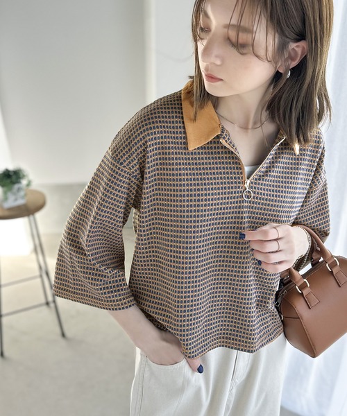 classicalelf(クラシカルエルフ)の「レトロ漂う。衿付きTop’s。ハニカム柄ハーフジッププルオーバー(ポロシャツ・レディース・ブラック/ブルー/ライトブルー/グリーン・MEDIUM/SMALL/X-LARGE/LARGE)」の1枚目の写真