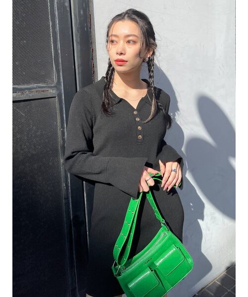 EVRIS(エヴリス)の「シャツミニニットワンピース(ワンピース・レディース・ブラック/オレンジ/アイボリー/パープル・FREE)」の6枚目の写真