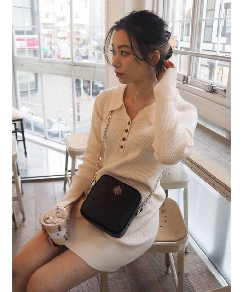 EVRIS(エヴリス)の「シャツミニニットワンピース(ワンピース・レディース・ブラック/オレンジ/アイボリー/パープル・FREE)」の9枚目の写真