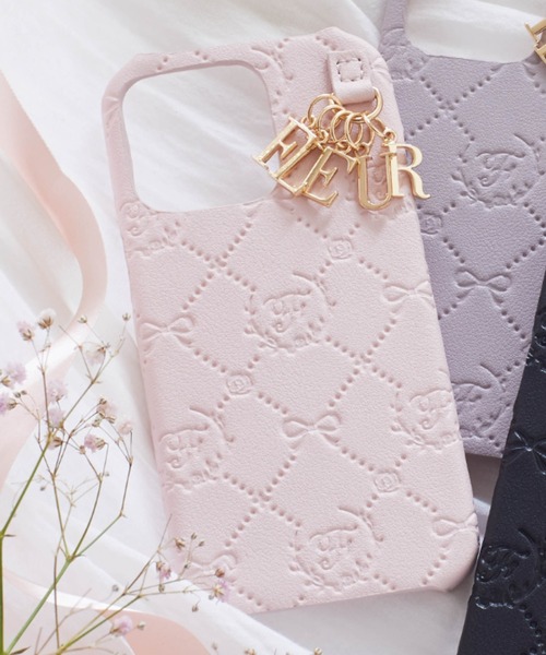Maison de FLEUR（メゾンドフルール）の「モノグラムアイフォン